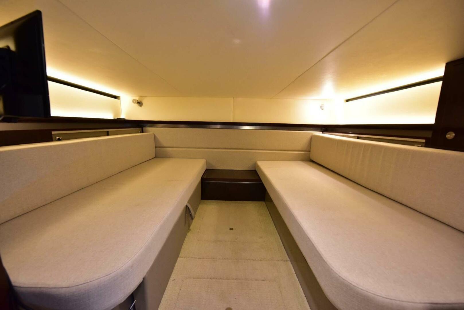 Sea Ray-320 Sundancer 2019-Rent Roll Lighthouse Point-Florida-United States-4580357 | Thumbnail