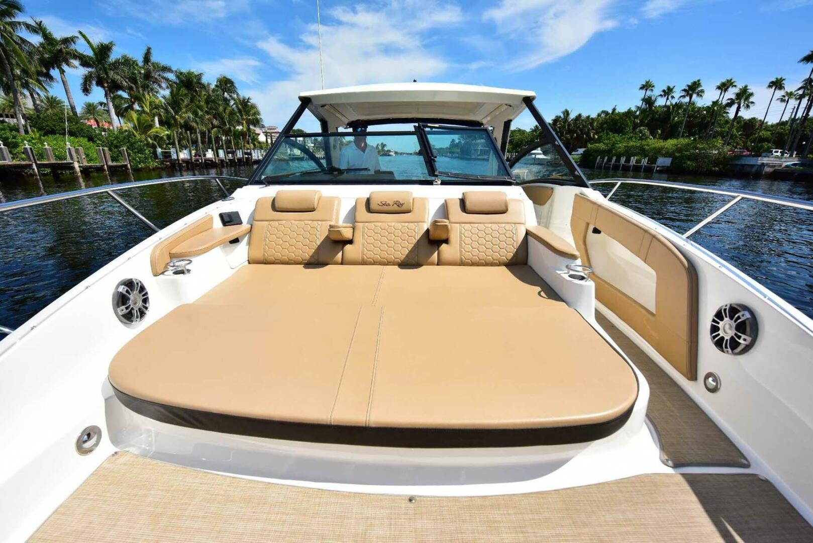 Sea Ray-320 Sundancer 2019-Rent Roll Lighthouse Point-Florida-United States-4580350 | Thumbnail