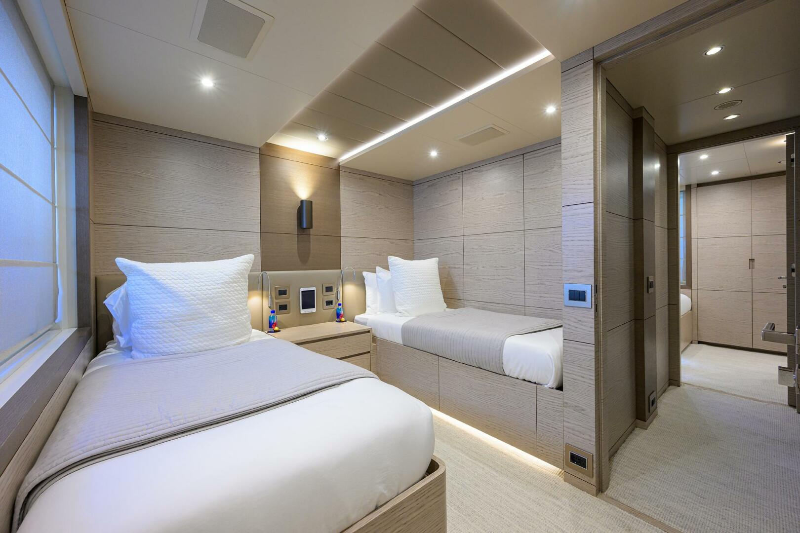 Benetti-132 Classic Supreme 2016 -Nassau-Bahamas-Benetti 132  Cofina  Interior Stateroom-4581784 | Thumbnail