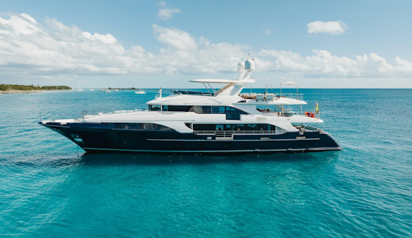 Benetti-132 Classic Supreme 2016 -Nassau-Bahamas-Benetti 132  Cofina  Exterior Profile-4581832