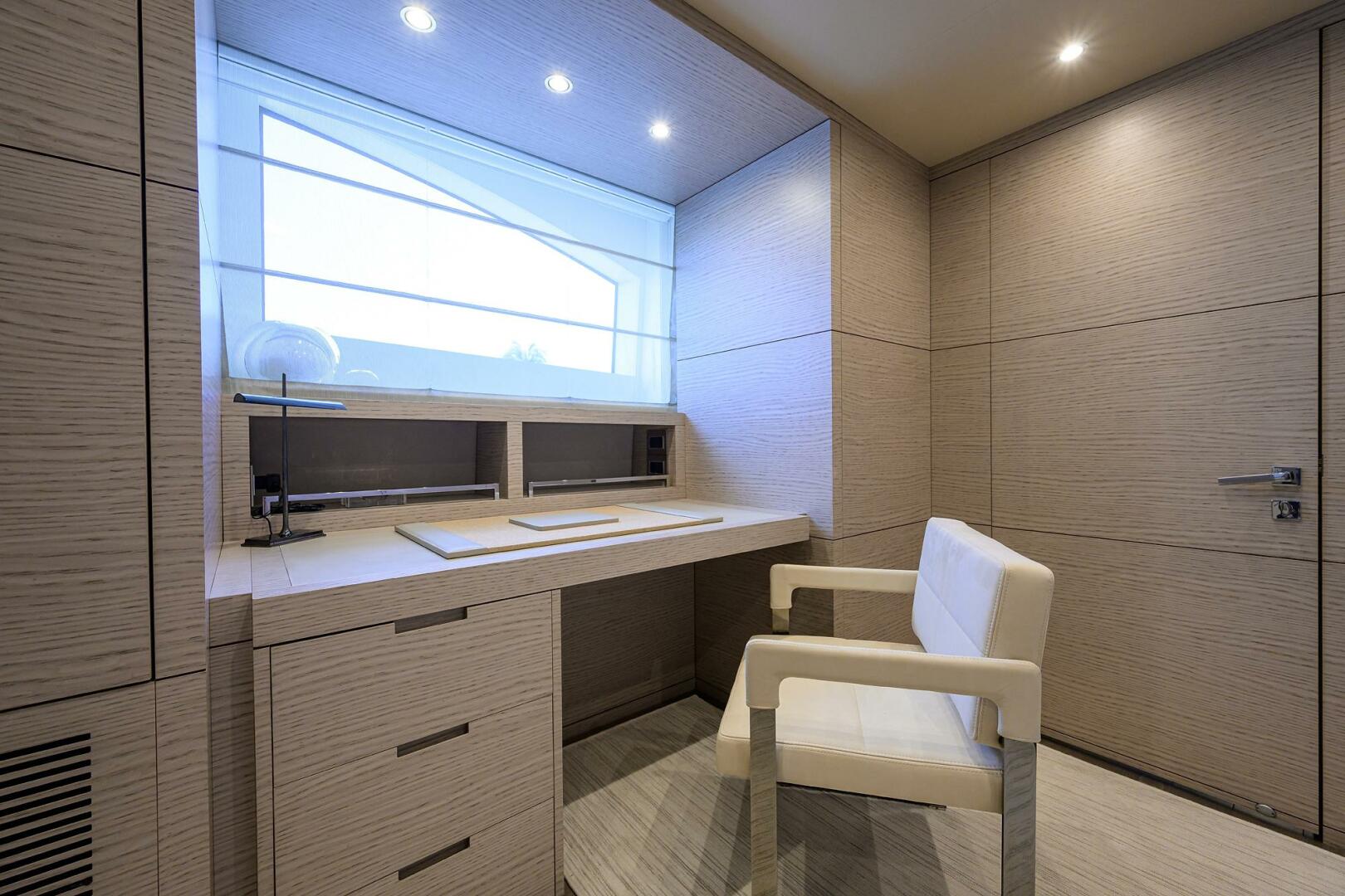 Benetti-132 Classic Supreme 2016 -Nassau-Bahamas-Benetti 132  Cofina  Interior Stateroom-4581820 | Thumbnail