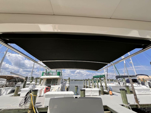 Sea Ray-350 Sundancer Coupe 2018-Bay Dog Edgewater-Maryland-United States-4582972