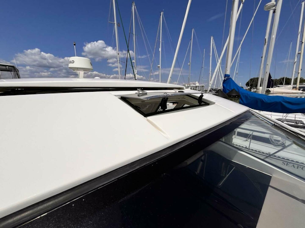 Sea Ray-350 Sundancer Coupe 2018-Bay Dog Edgewater-Maryland-United States-4583032