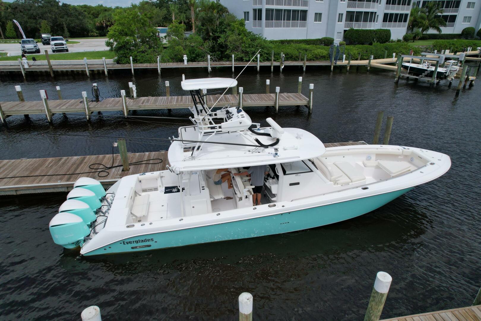 Everglades 2017-43 2017 Everglades Center Console stuart-Florida-United States-4583958 | Thumbnail