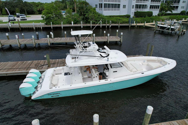 Everglades 2017-43 2017 Everglades Center Console stuart-Florida-United States-4583958