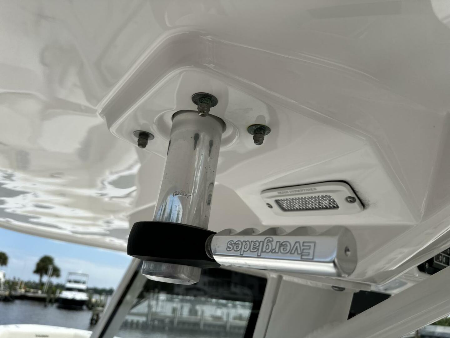 Everglades 2017-43 2017 Everglades Center Console stuart-Florida-United States-4584051 | Thumbnail