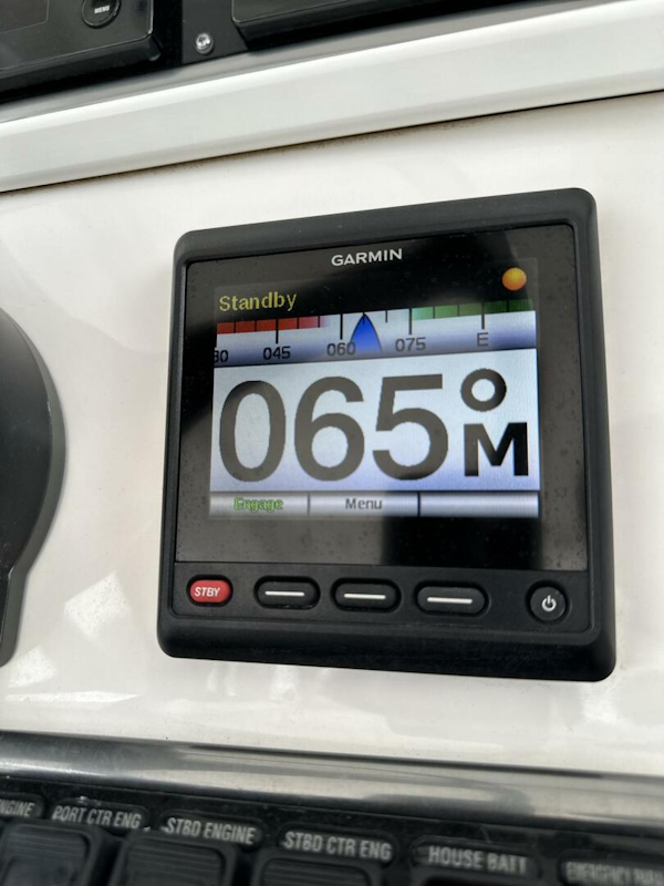 Everglades 2017-43 2017 Everglades Center Console stuart-Florida-United States-4583974