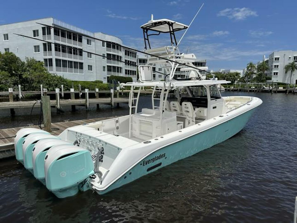 Everglades 2017-43 2017 Everglades Center Console stuart-Florida-United States-4583982