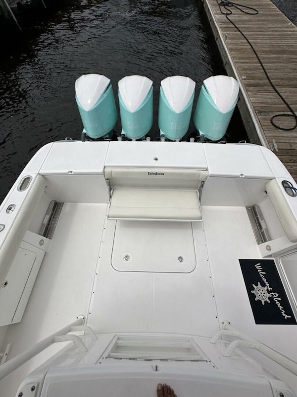 Everglades 2017-43 2017 Everglades Center Console stuart-Florida-United States-4584047