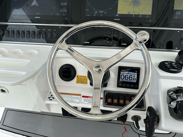 Everglades 2017-43 2017 Everglades Center Console stuart-Florida-United States-4583984