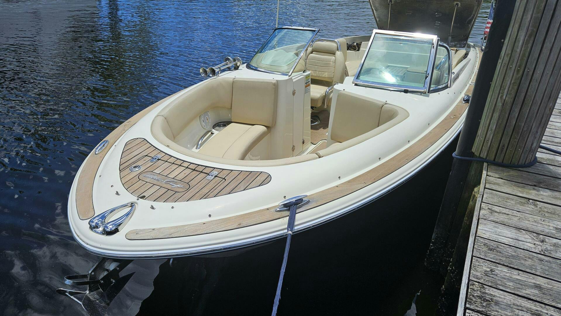 Chris-Craft 2011 -fort lauderdale-Florida-United States-4584369