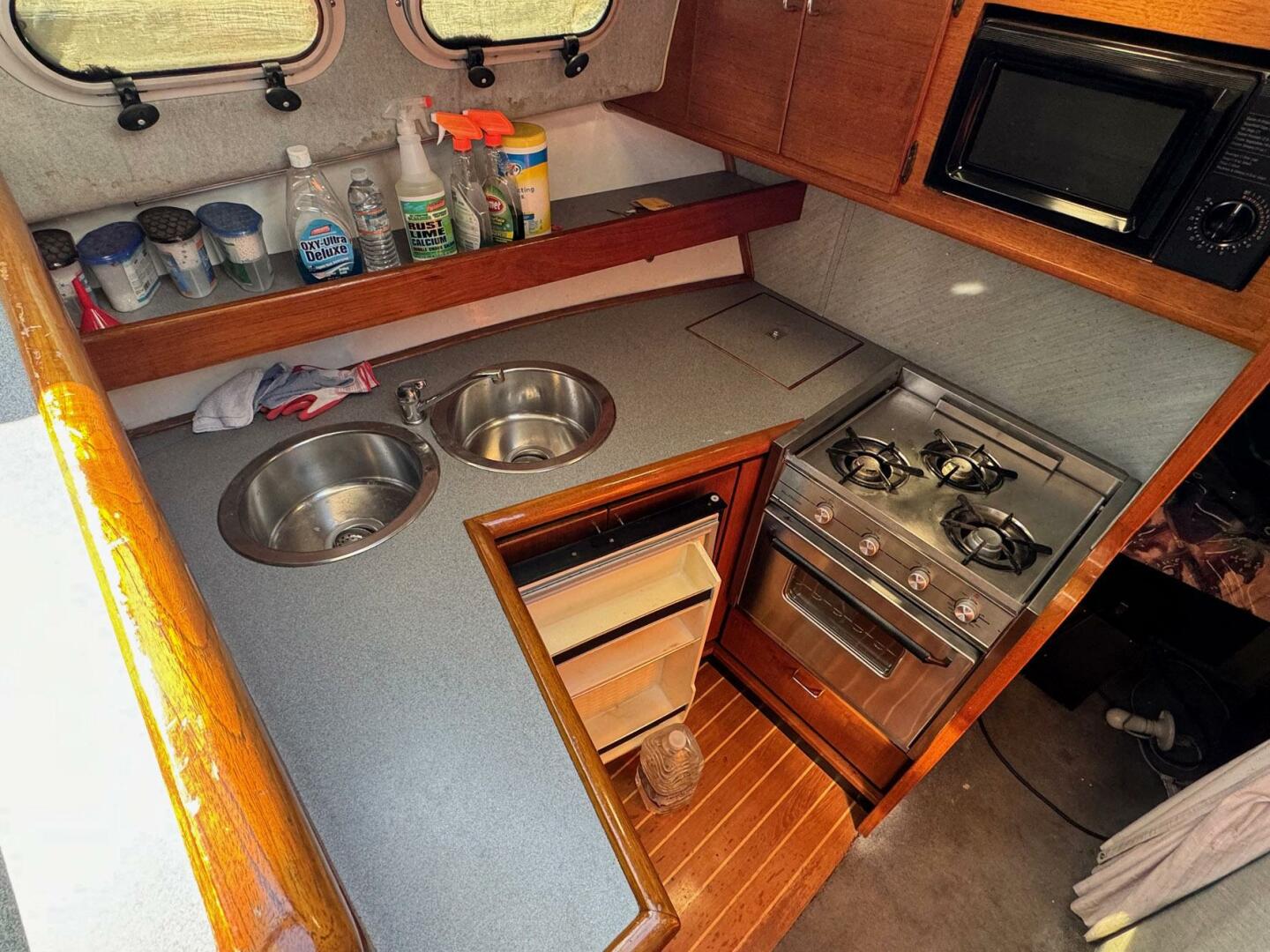Bayliner-3288 Motoryacht 1991-Poco A Poco Seattle-Washington-United States-4586540 | Thumbnail