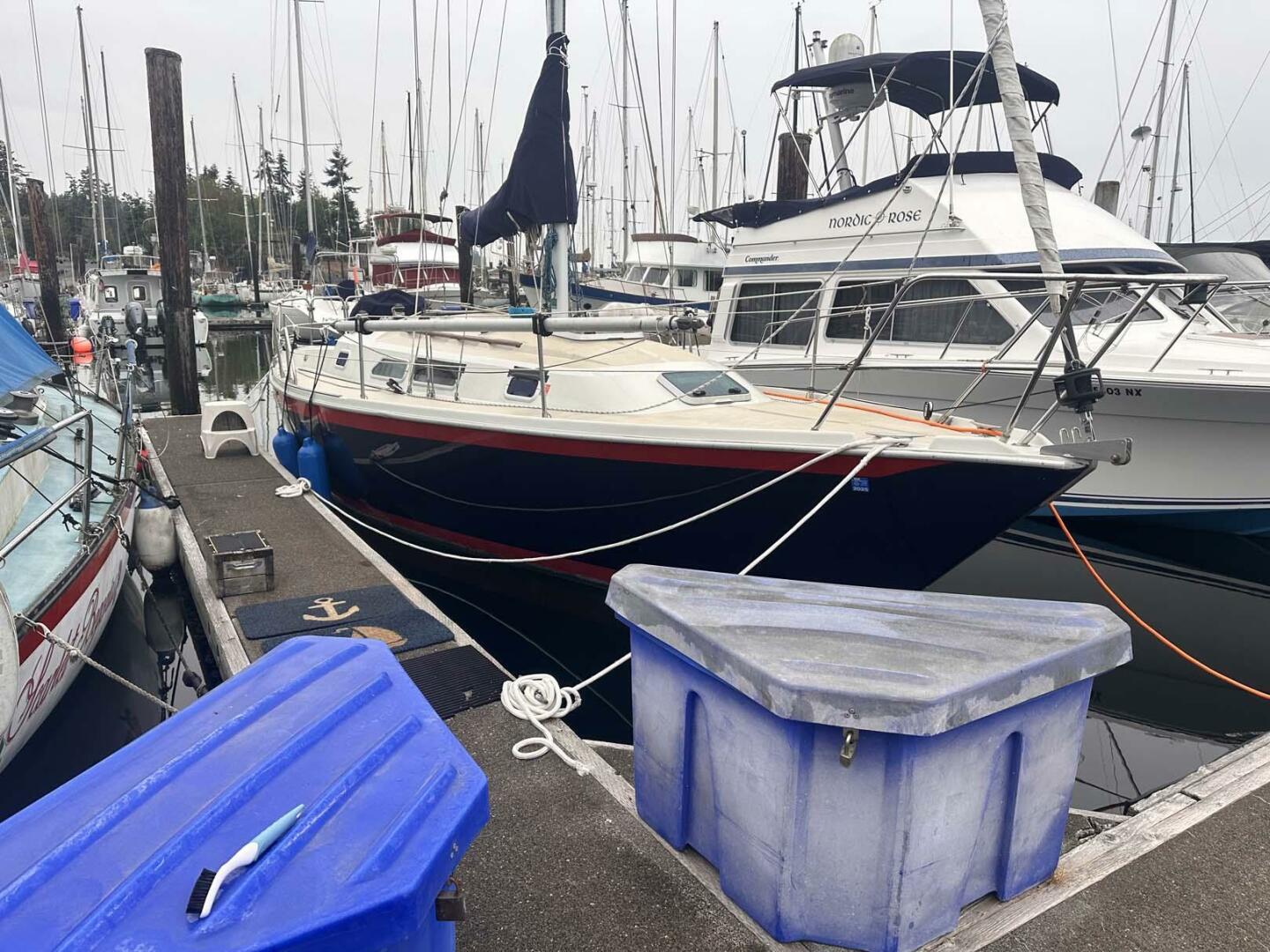 Ericson-32-200 1988-Knotty Otter Sequim-Washington-United States-4593090 | Thumbnail