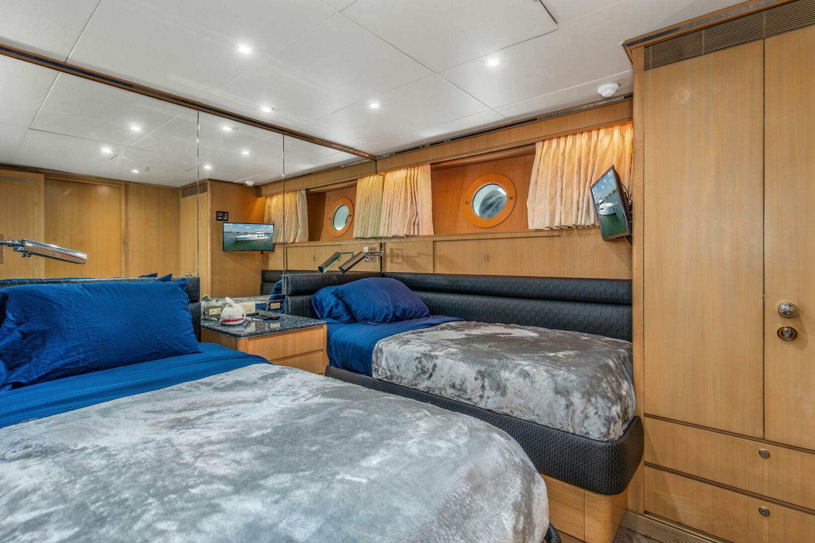Feadship-116 Sport Fisher 1989-Boss Orange Beach-Alabama-United States-1989 116 Feadship Sport Fisher Boss  Guest Stateroom-4694753 | Thumbnail