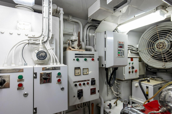 Feadship-116 Sport Fisher 1989-Boss Orange Beach-Alabama-United States-1989 116 Feadship Boss Engine Room (10)-4694875
