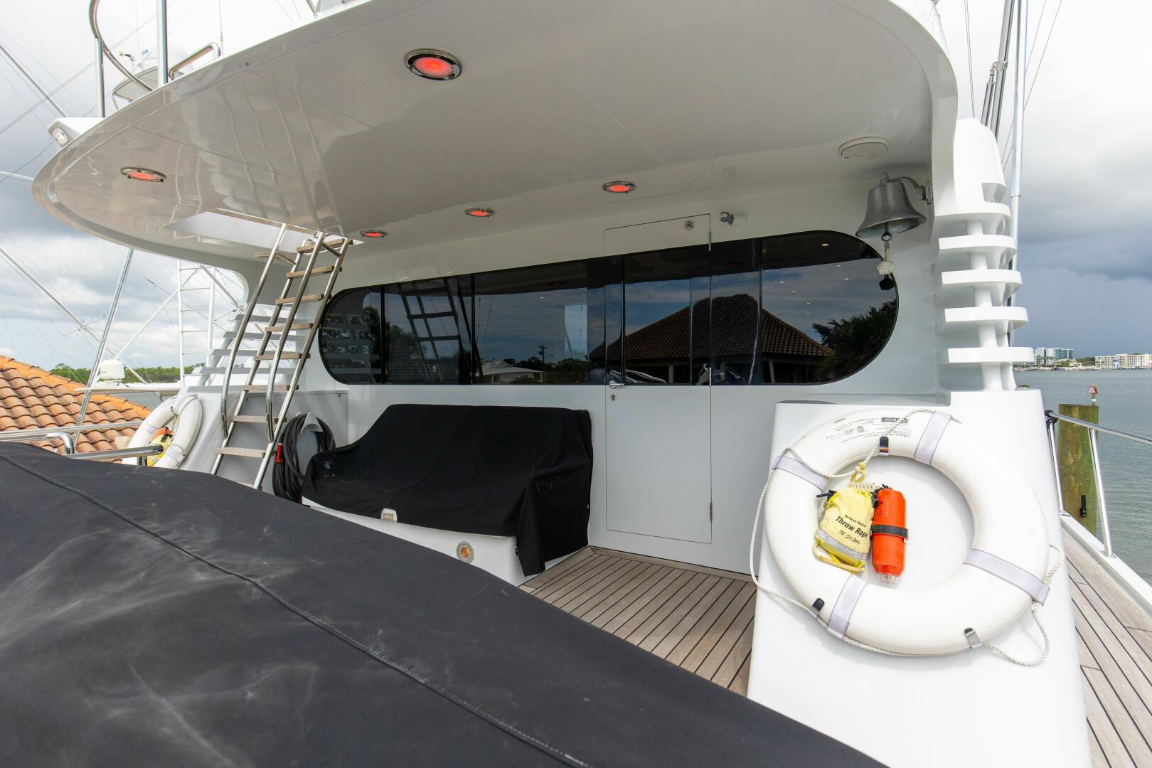 Feadship-116 Sport Fisher 1989-Boss Orange Beach-Alabama-United States-1989 116 Feadship  Boss  Cockpit-4694813 | Thumbnail