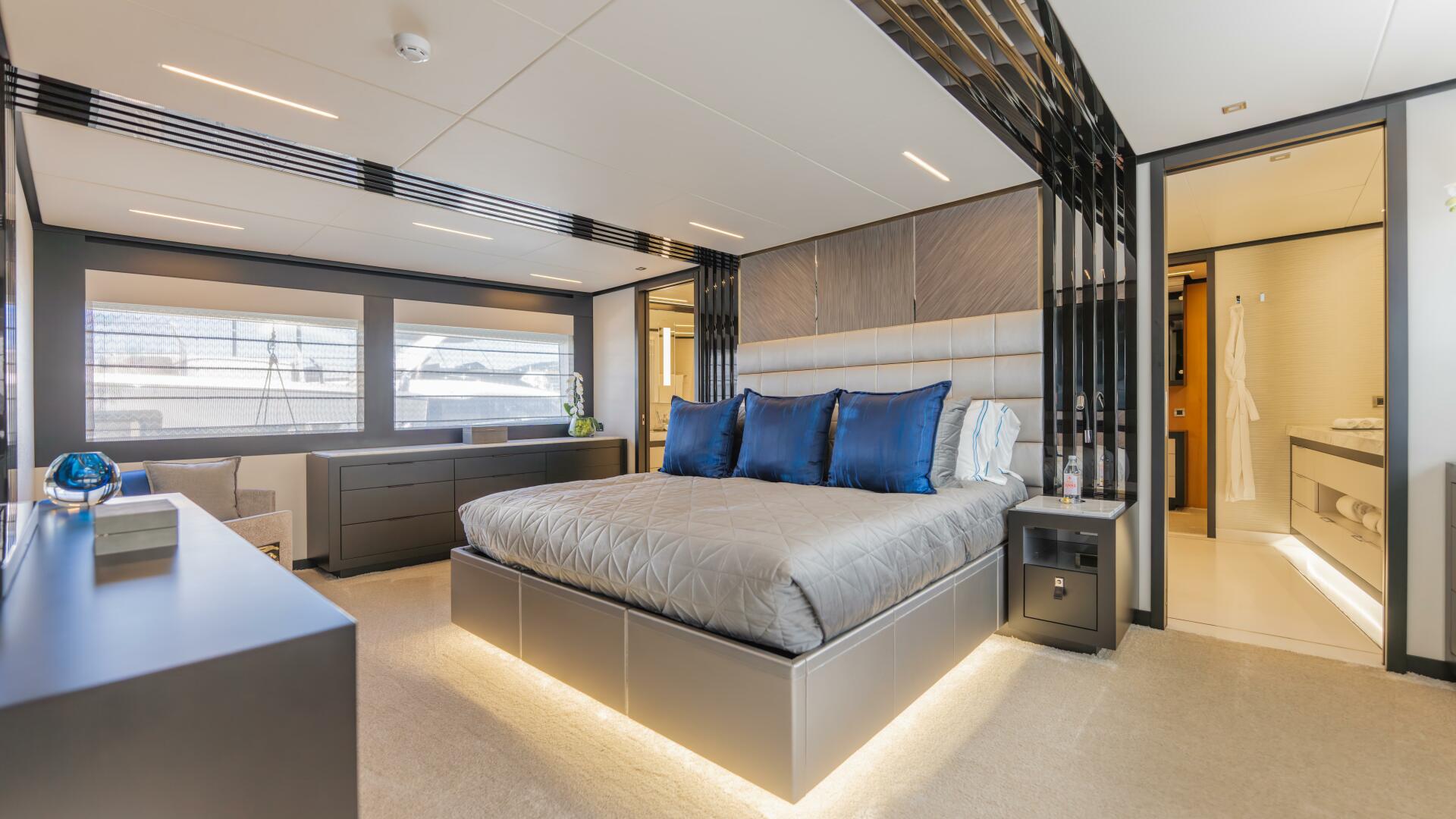 Hargrave-E Series Superyachts Division 2024 -Fort Lauderdale-Florida-United States-5541181 | Thumbnail