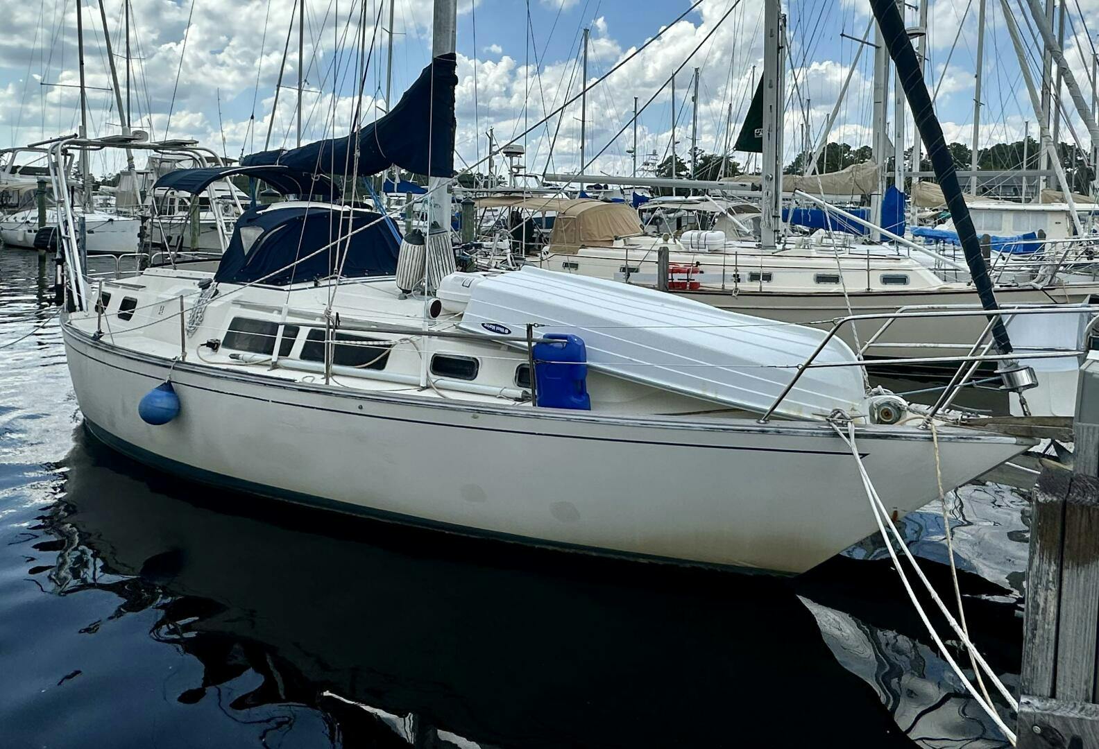 S2-11.0C 1984-GRACE New Bern-North Carolina-United States-4612872