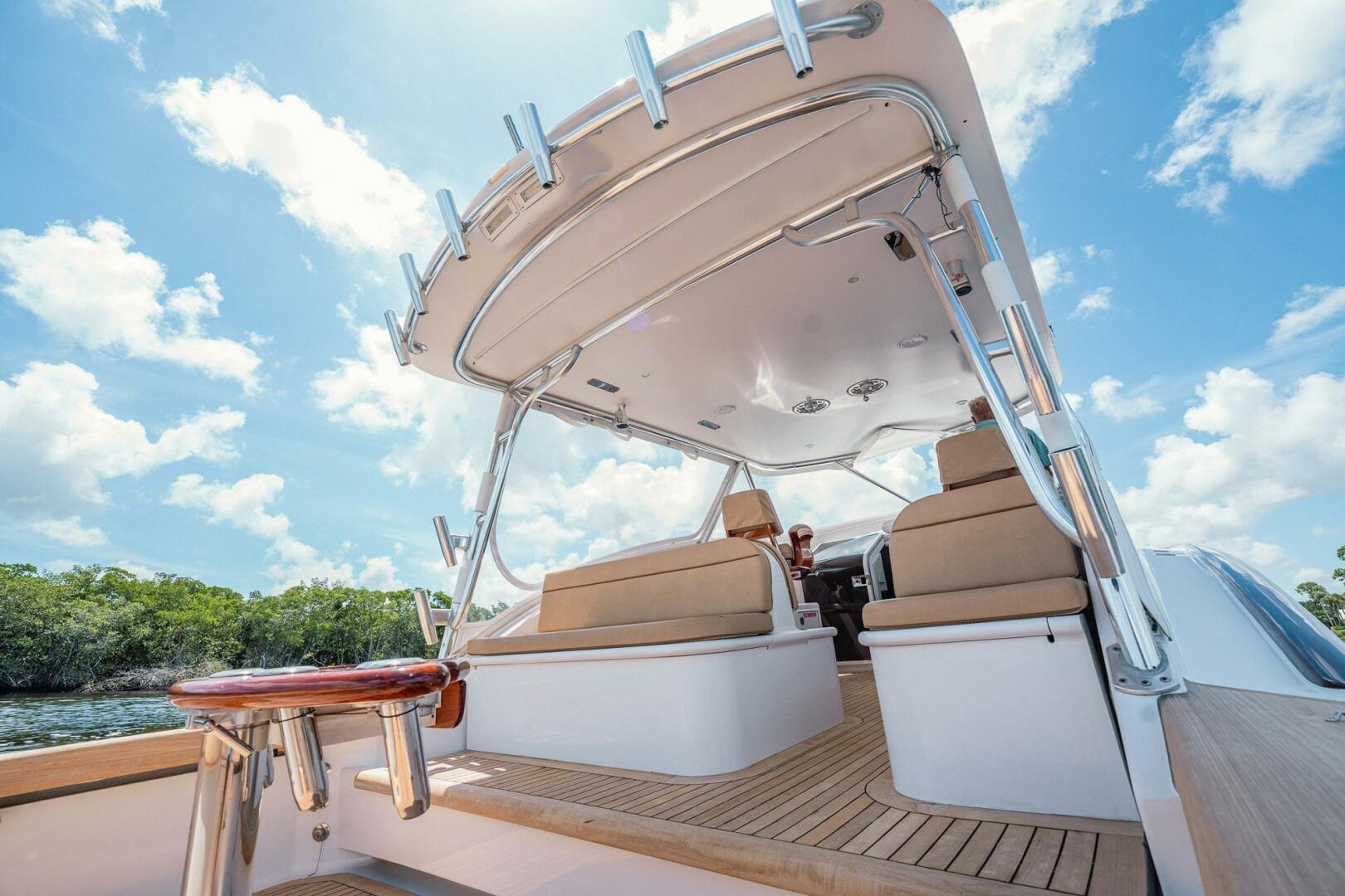 Winter Custom Yachts-38 Express 2012-HERE FISHY FISHY Fort Lauderdale-Florida-United States-4623299 | Thumbnail