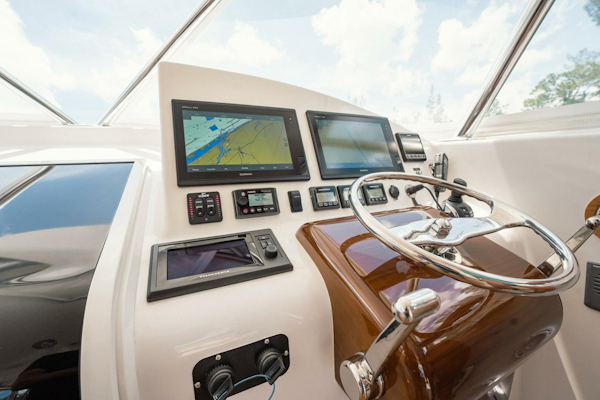 Winter Custom Yachts-38 Express 2012-HERE FISHY FISHY Fort Lauderdale-Florida-United States-4623282