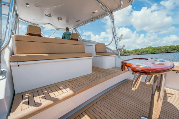 Winter Custom Yachts-38 Express 2012-HERE FISHY FISHY Fort Lauderdale-Florida-United States-4623296