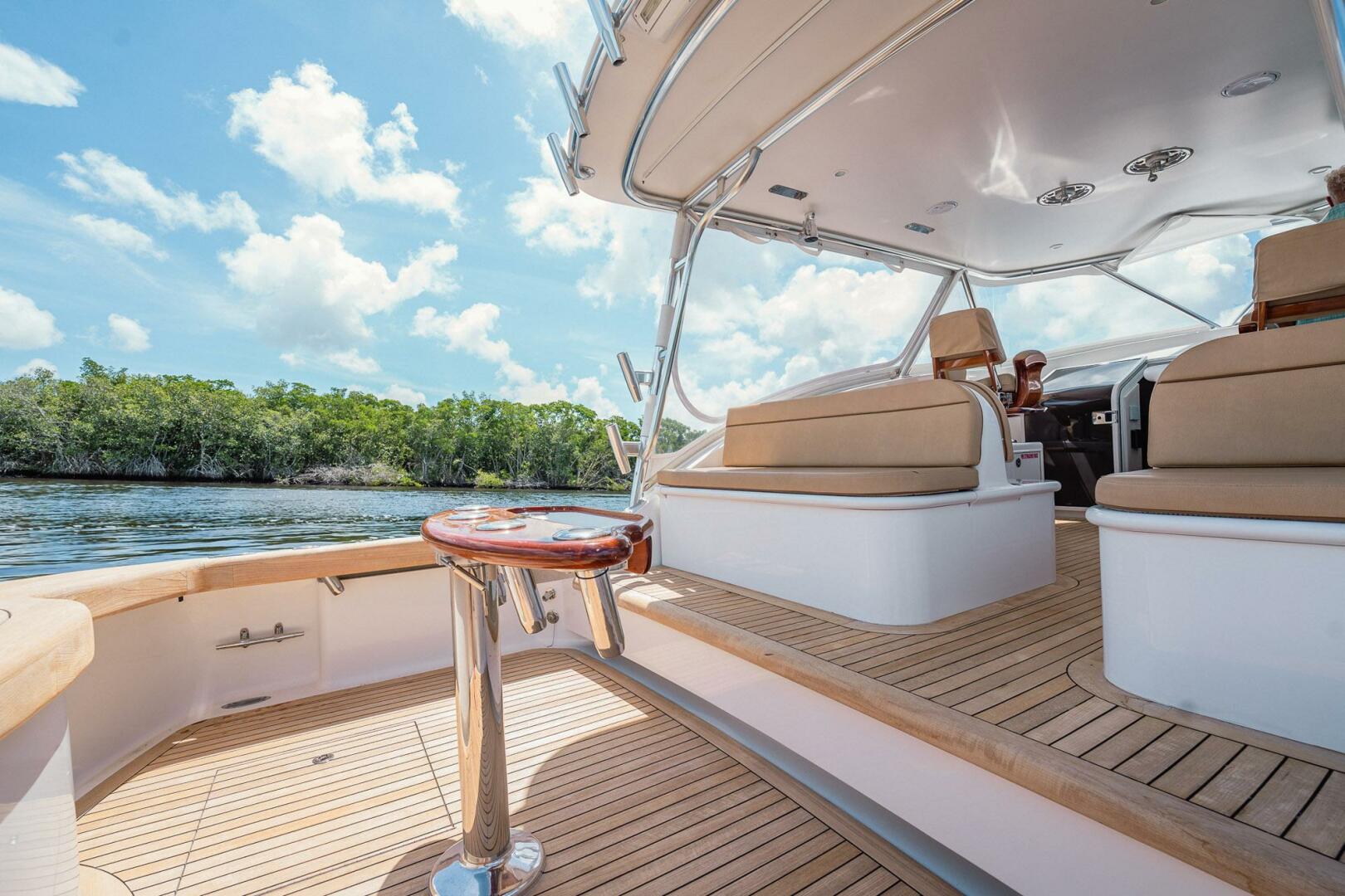 Winter Custom Yachts-38 Express 2012-HERE FISHY FISHY Fort Lauderdale-Florida-United States-4623297 | Thumbnail