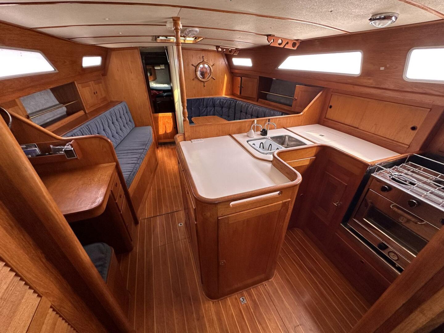 Custom-Whiting Yachts 40 1985-Amberin Sequim-Washington-United States-4628028 | Thumbnail