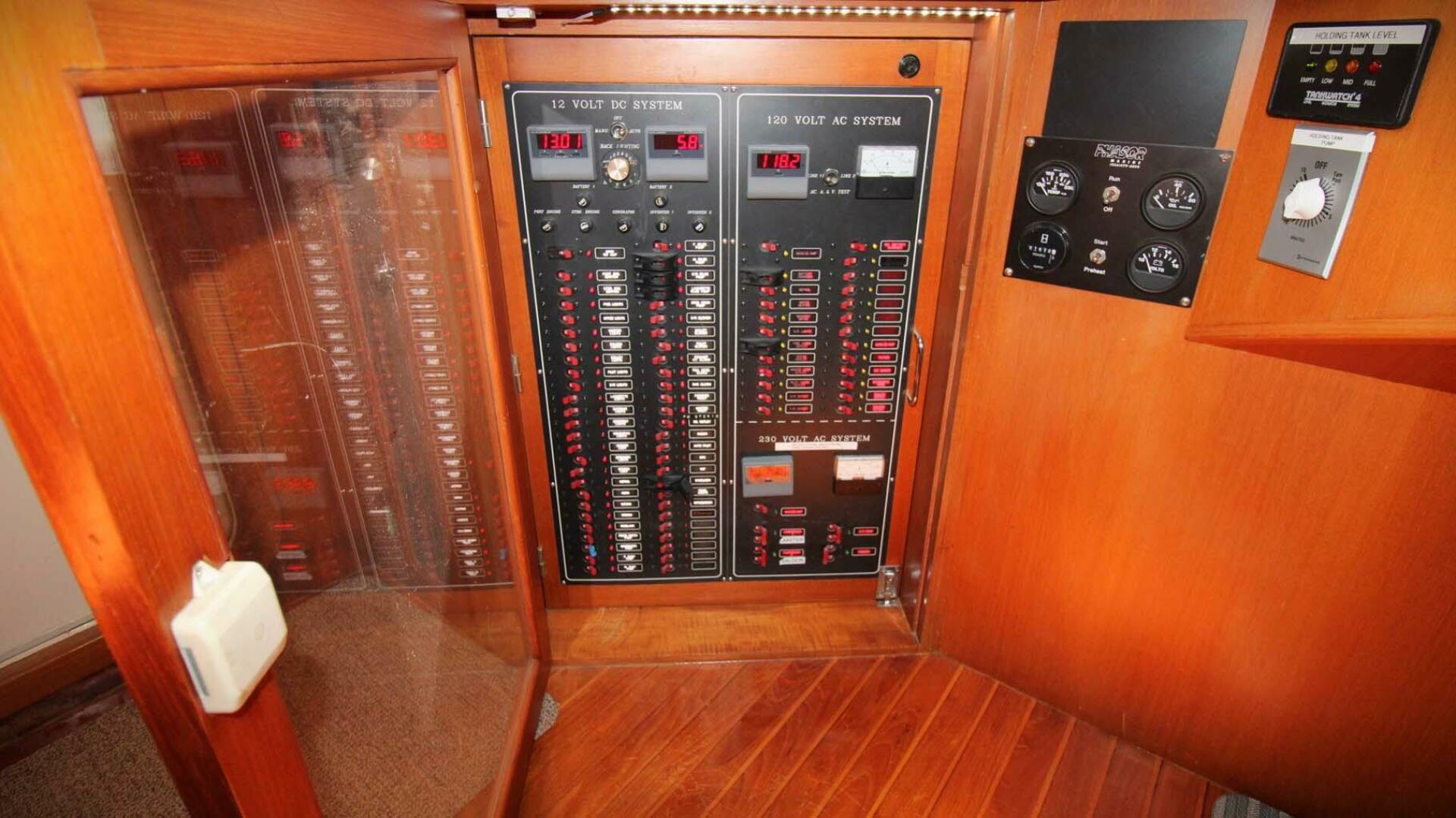 Selene-53 Pilothouse 2001-Concession Sarasota-Florida-United States-4628430 | Thumbnail