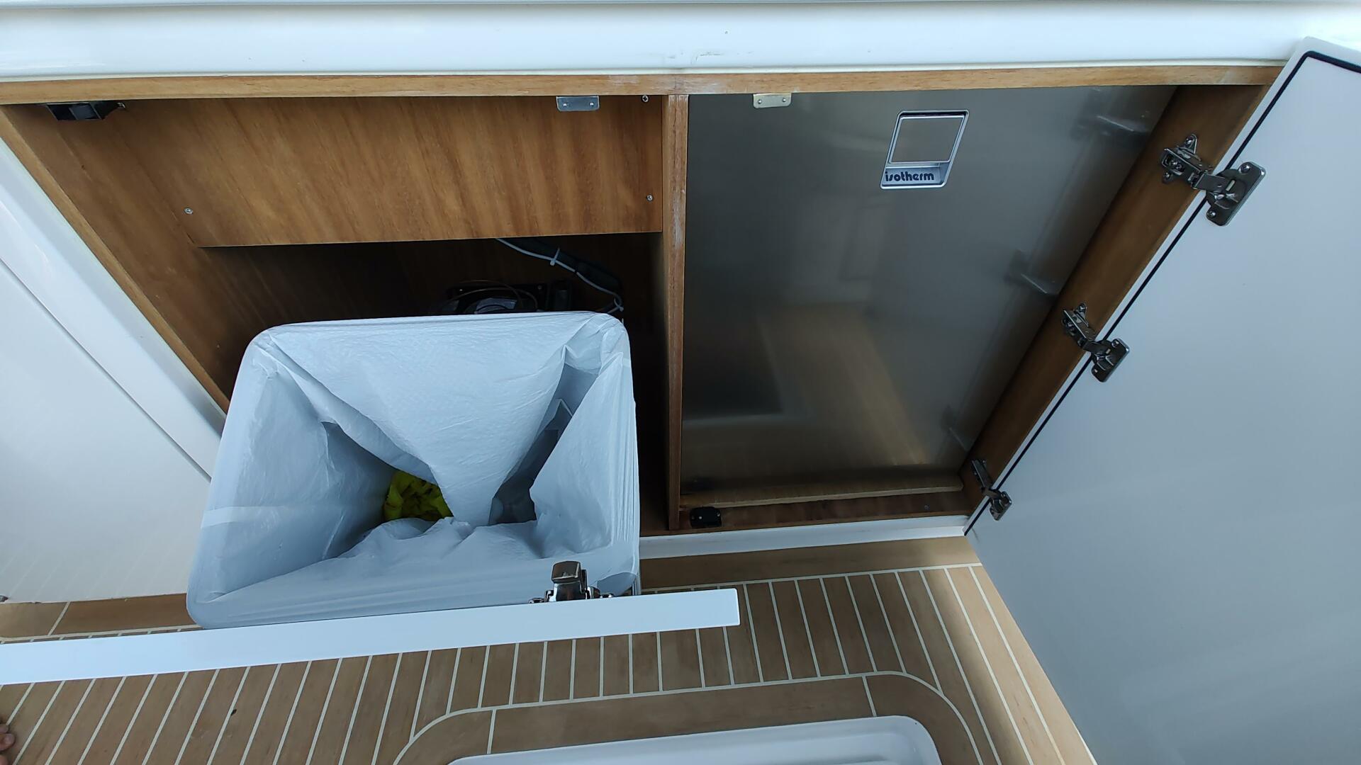 Pardo Yachts-P43 2023-NAUTI MATE Saugatuck-Michigan-United States-4652549 | Thumbnail