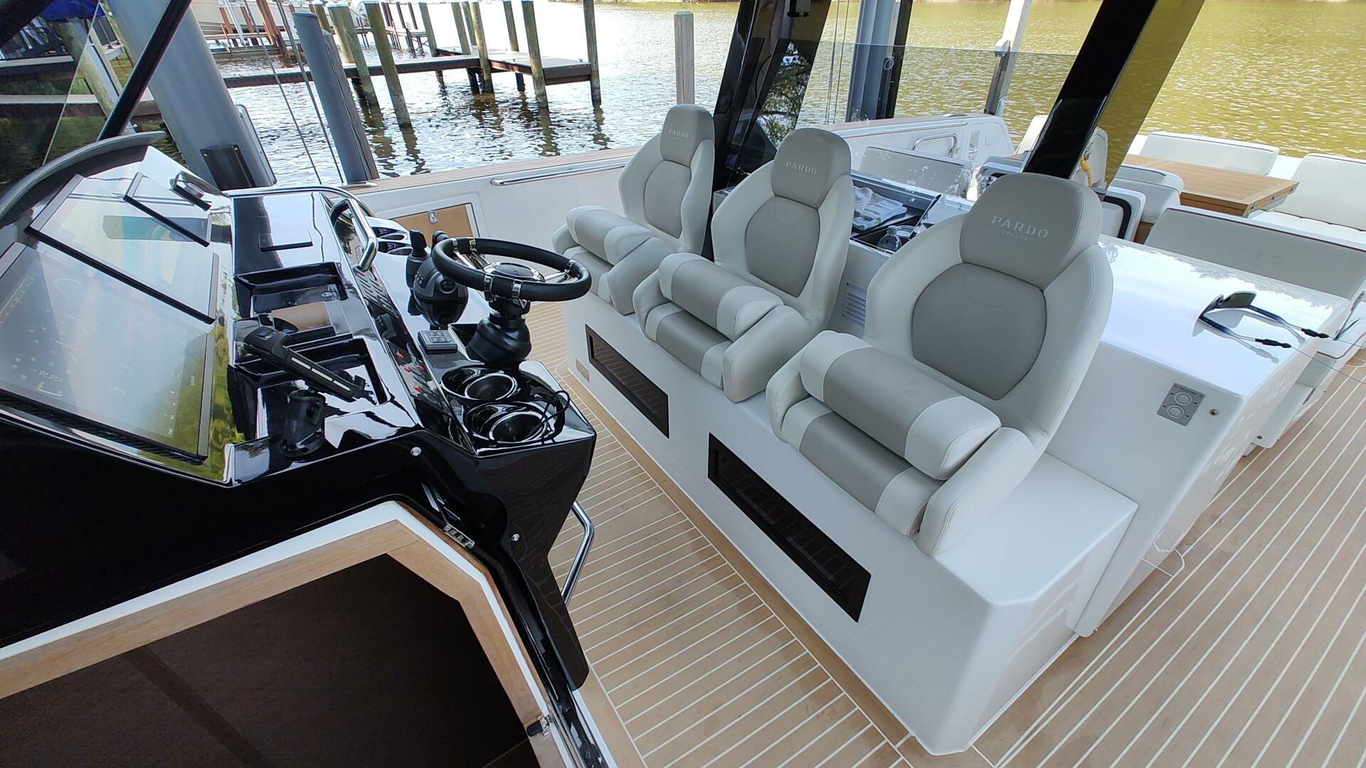 Pardo Yachts-P43 2023-NAUTI MATE Saugatuck-Michigan-United States-4652569 | Thumbnail