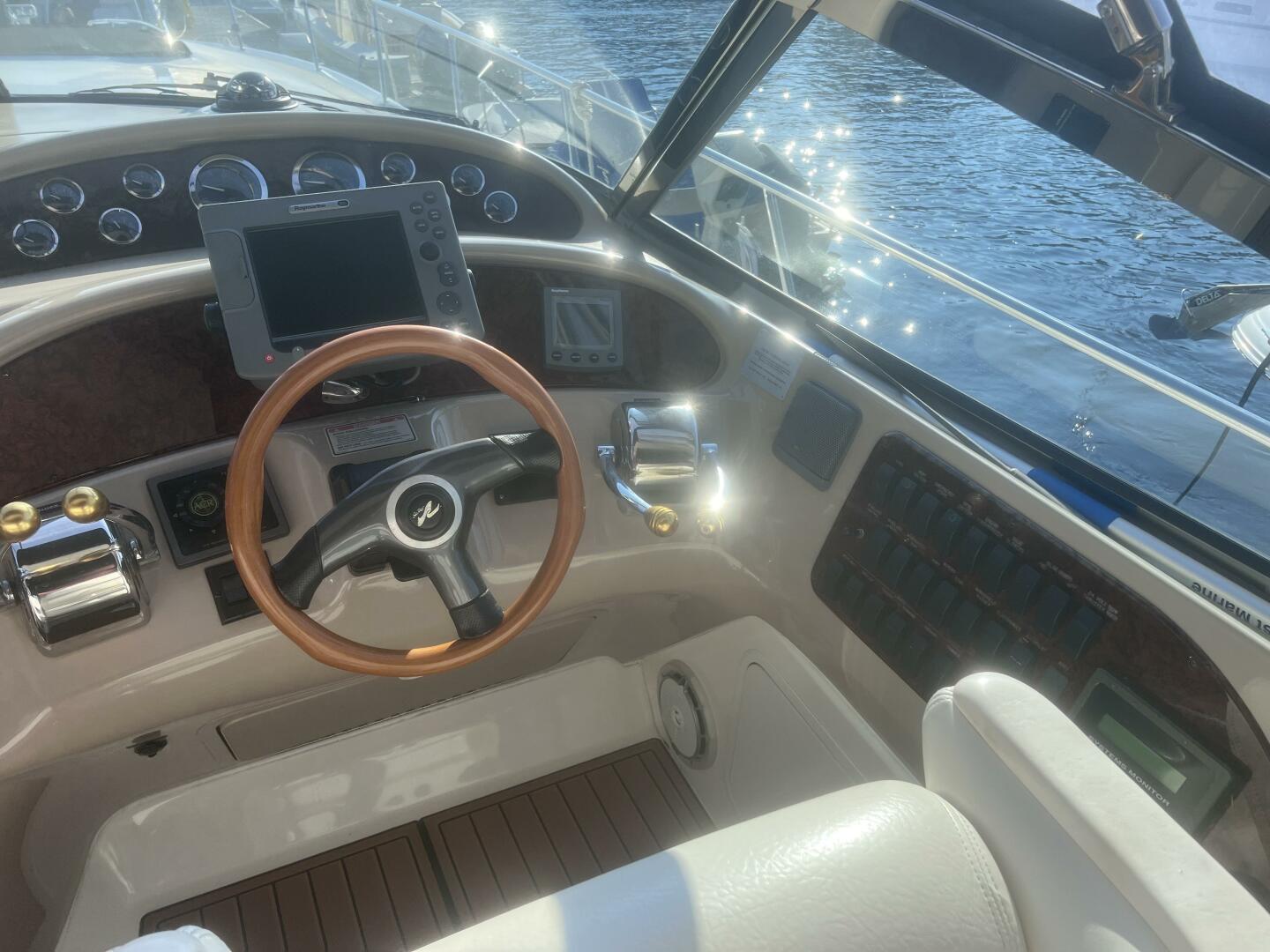Sea Ray 2000-PHANTOM Amesbury-Massachusetts-United States-Helm-4634585 | Thumbnail