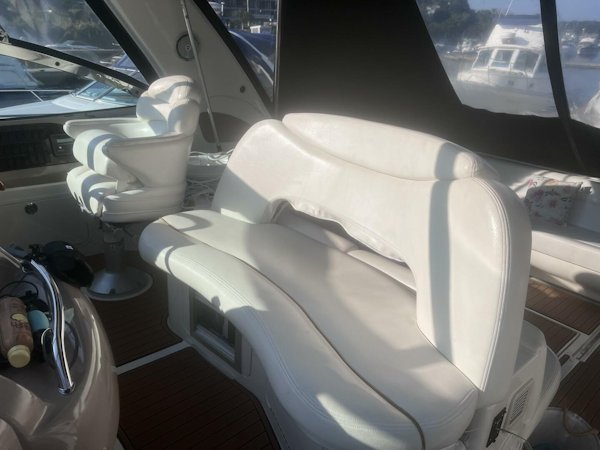 Sea Ray 2000-PHANTOM Amesbury-Massachusetts-United States-Bench Seat & Capt Chair-4634531
