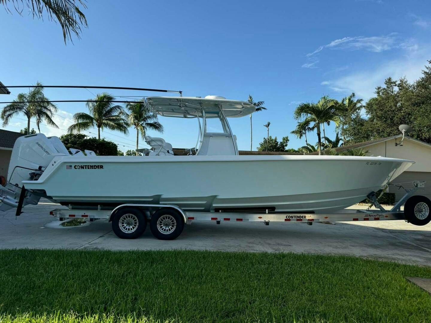 Contender-32 Step 2024 -Homestead-Florida-United States-4635667