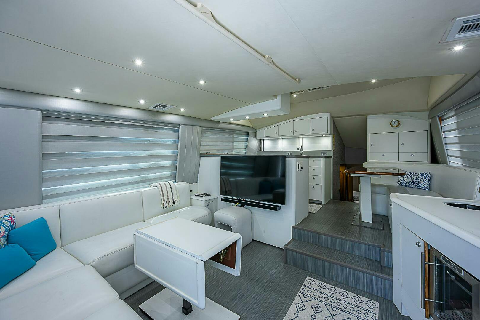 Ocean Yachts-52 Super Sport 2004-High Lifestyle North Palm Beach-Florida-United States-Salon-4646456