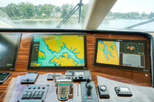 Hatteras-80 Enclosed Bridge 2007-MAJESTIK FORT LAUDERDALE-Florida-United States-4648279