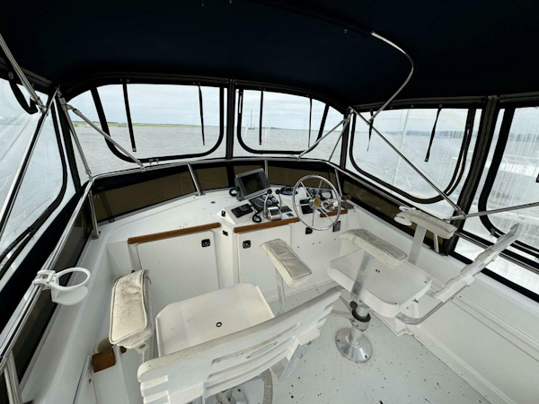 Sabre-34 Sedan 1999-Miss Emily Folly Beach-South Carolina-United States-4649310
