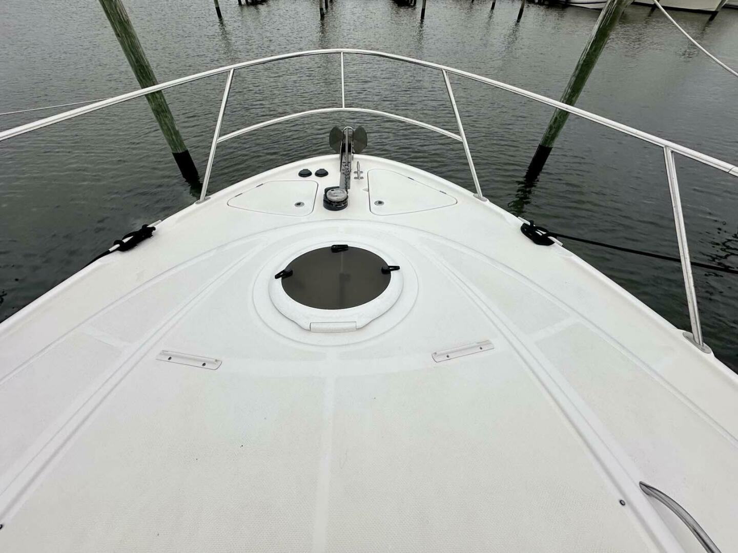 Meridian-411 Sedan 2007-Losing All Control Miramar-Florida-United States-4652915 | Thumbnail