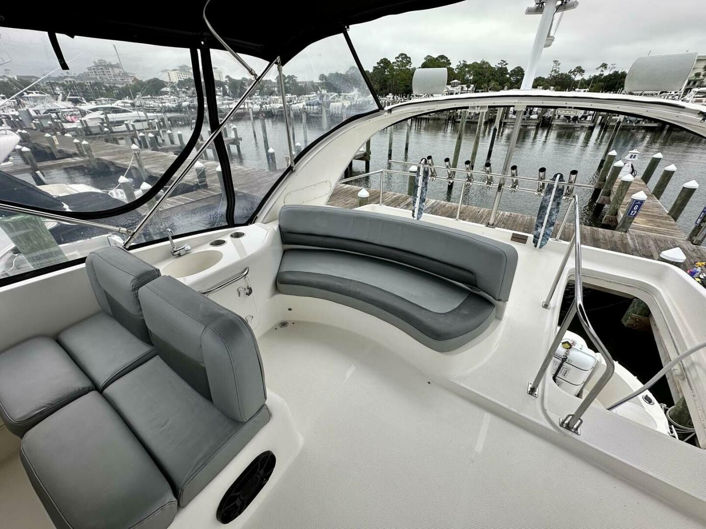 Meridian-411 Sedan 2007-Losing All Control Miramar-Florida-United States-4652939 | Thumbnail