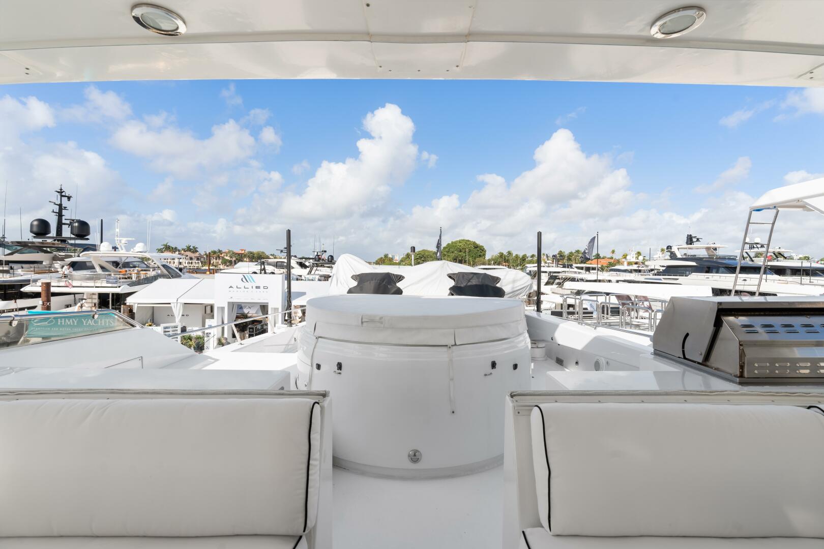 Hatteras-100 Motor Yacht 2005-MAGIC Fort Lauderdale-Florida-United States-4803129 | Thumbnail