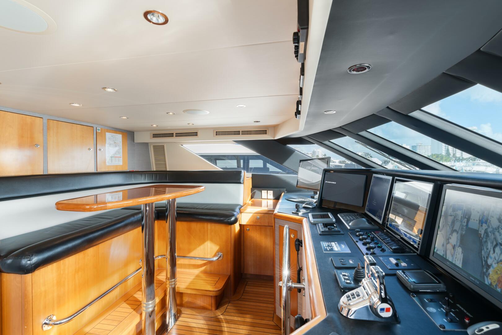 Hatteras-100 Motor Yacht 2005-MAGIC Fort Lauderdale-Florida-United States-4803127 | Thumbnail