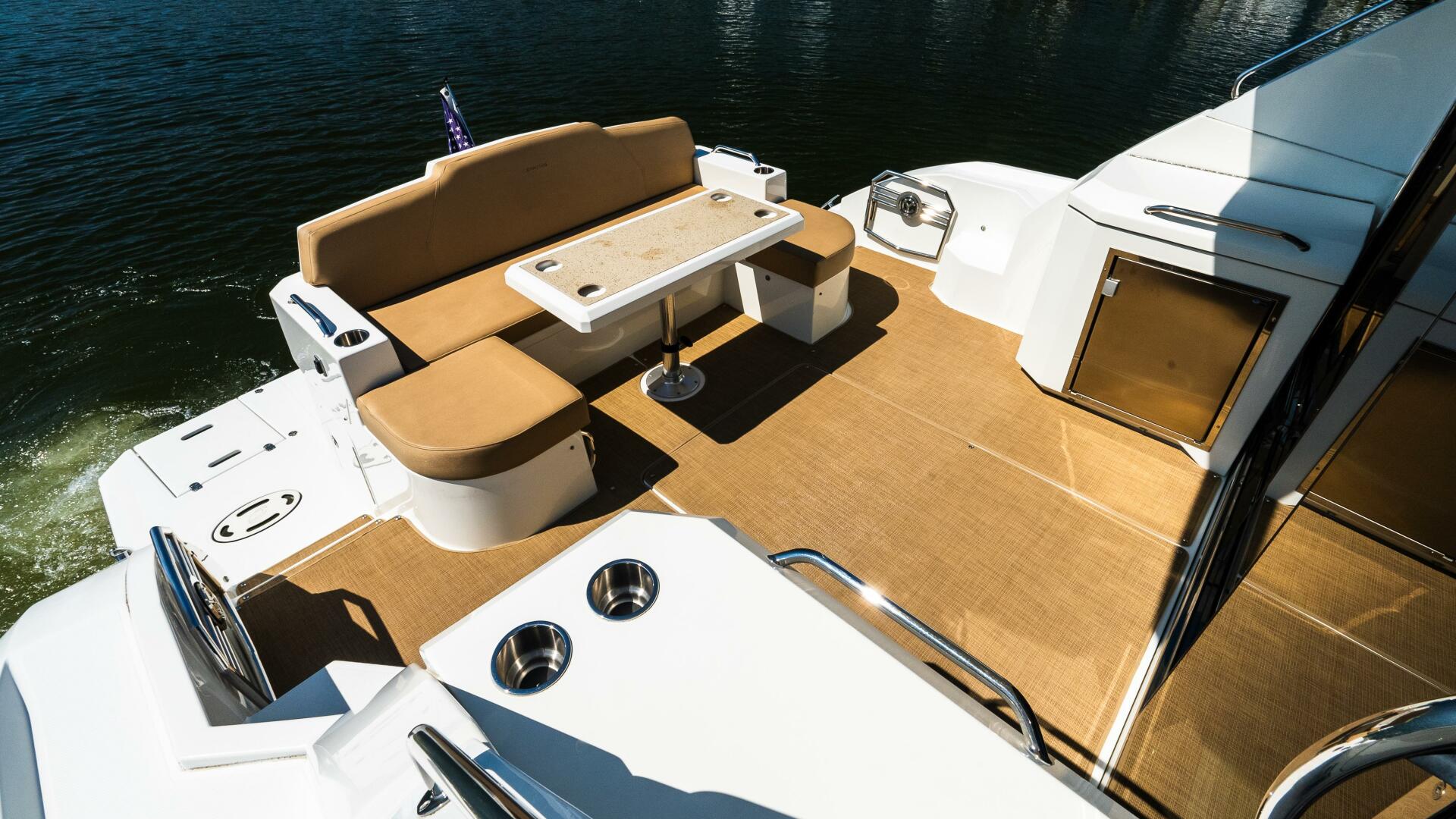 Cruisers-48 Cantius 2013 -Freeport-New York-United States-4681929 | Thumbnail