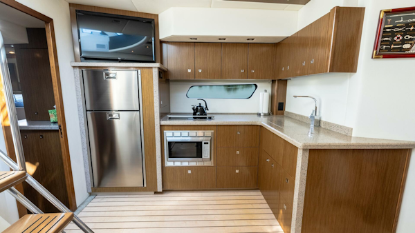 Cruisers-48 Cantius 2013 -Freeport-New York-United States-4681946