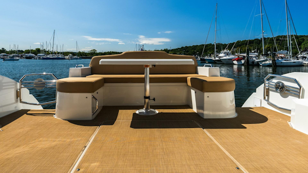 Cruisers-48 Cantius 2013 -Freeport-New York-United States-4681924