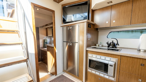 Cruisers-48 Cantius 2013 -Freeport-New York-United States-4681945