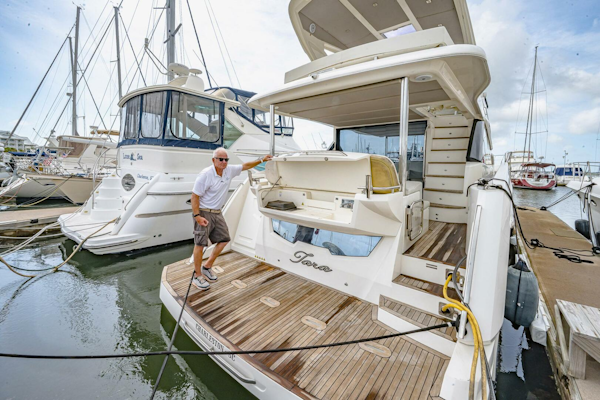 Absolute-50 Flybridge 2017-TARA Mount Pleasant-South Carolina-United States-5409659