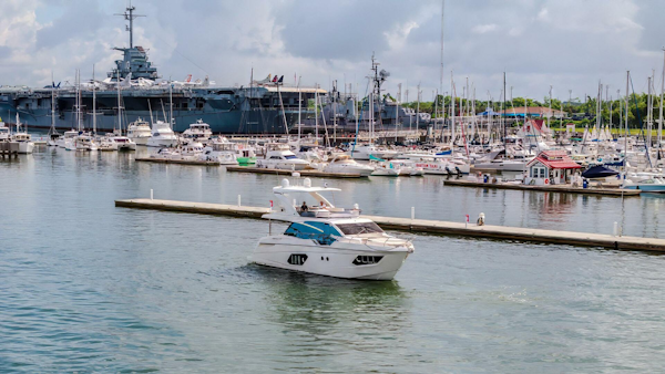 Absolute-50 Flybridge 2017-TARA Mount Pleasant-South Carolina-United States-5409691