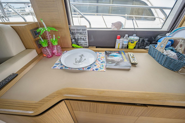 Absolute-50 Flybridge 2017-TARA Mount Pleasant-South Carolina-United States-5409667