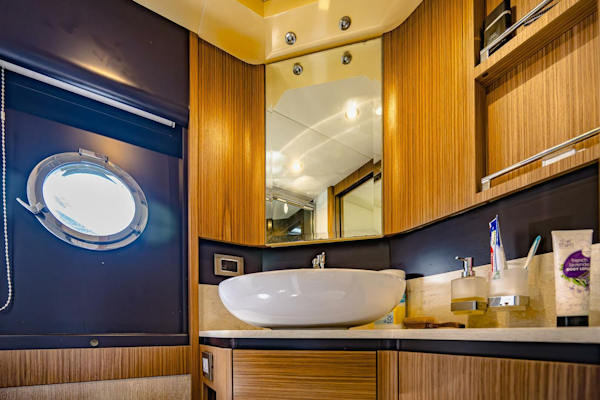 Absolute-50 Flybridge 2017-TARA Mount Pleasant-South Carolina-United States-5409680