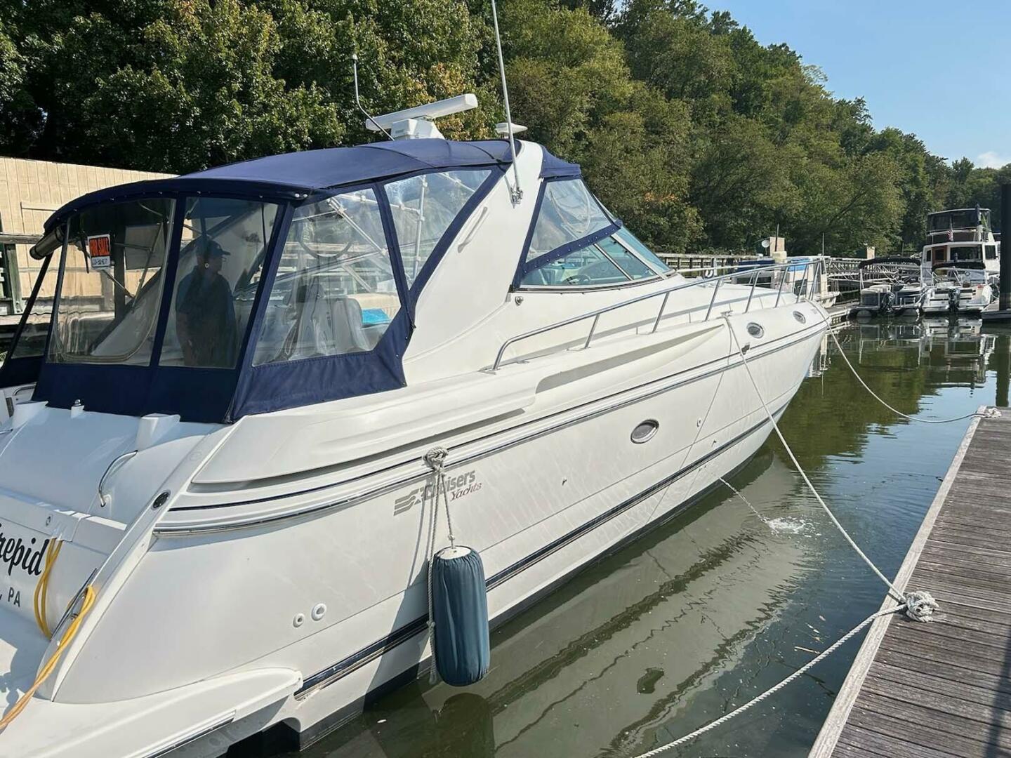 Cruisers Yachts-4270 Esprit 1997-INTREPID Bear-Delaware-United States-4695361 | Thumbnail
