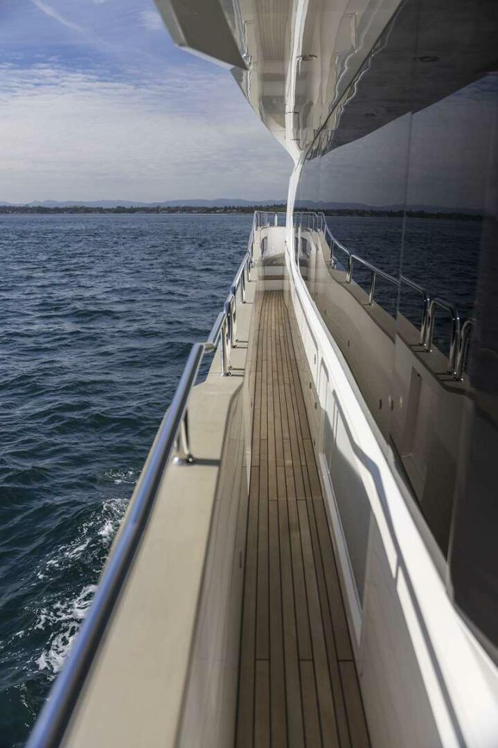 Sunseeker-95 Yacht 2017-S-Cape Victoria-British Columbia-Canada-4721876 | Thumbnail